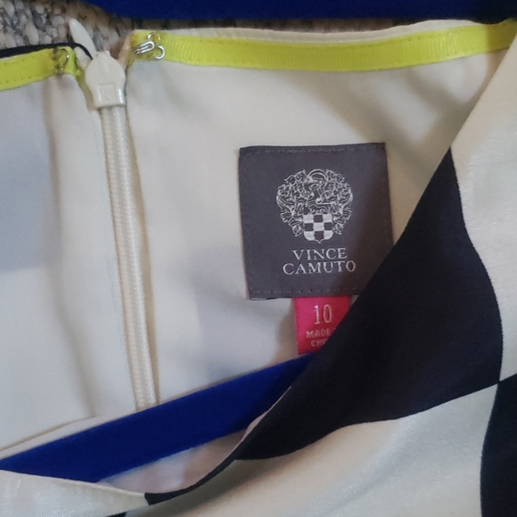 Dress - Picture 2 of 3